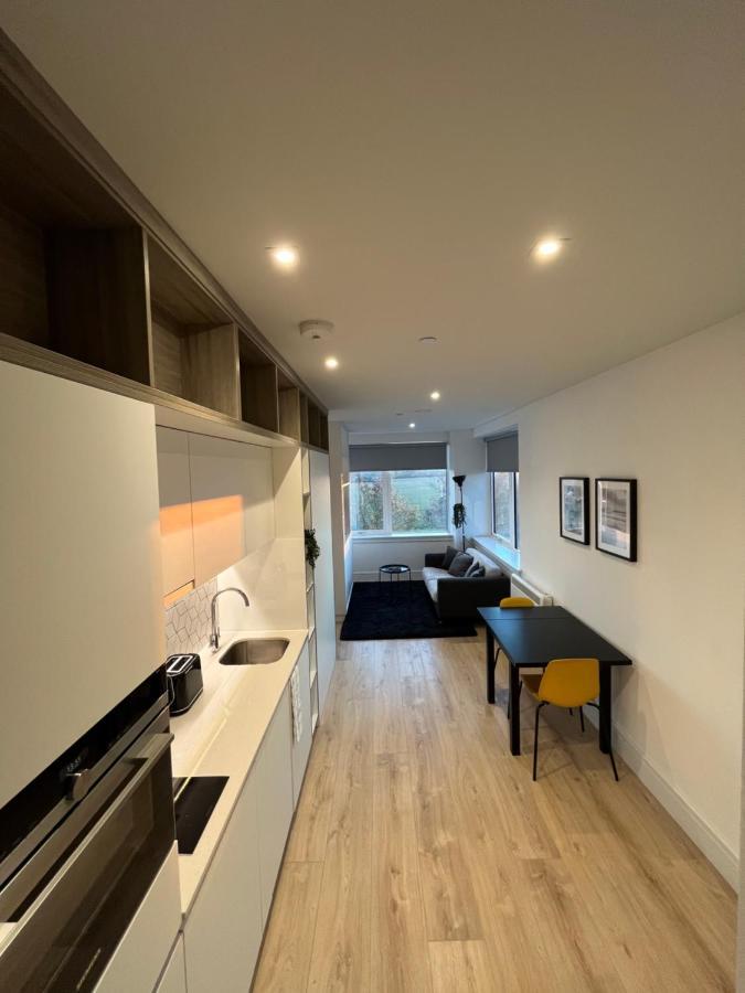 Aeropartment & Aerotel, London Heathrow Airport, Terminal 4, Ev Stations & Cheap Parking On Site! Hillingdon Dış mekan fotoğraf