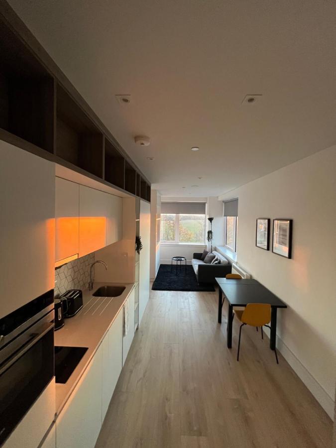 Aeropartment & Aerotel, London Heathrow Airport, Terminal 4, Ev Stations & Cheap Parking On Site! Hillingdon Dış mekan fotoğraf