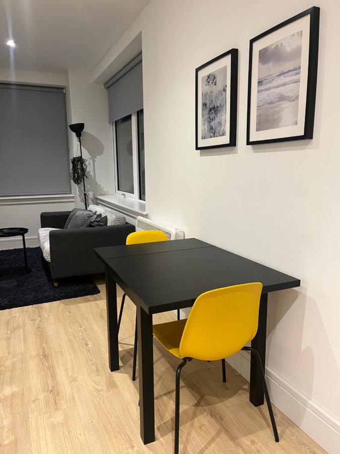 Aeropartment & Aerotel, London Heathrow Airport, Terminal 4, Ev Stations & Cheap Parking On Site! Hillingdon Dış mekan fotoğraf